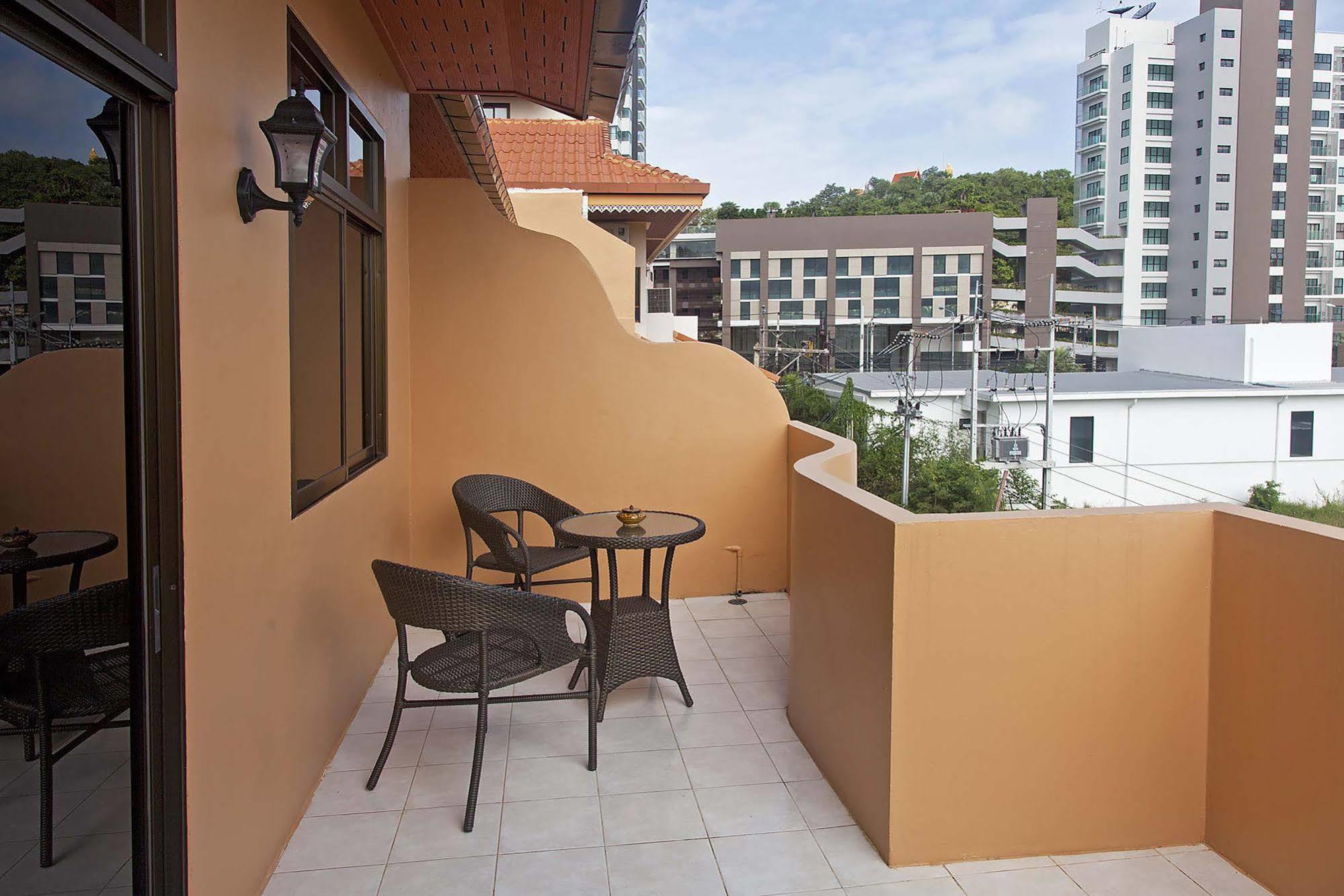 Pattaya Garden Apartments Boutique Hotel Екстер'єр фото